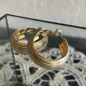 Vintage gold hoop earrings
